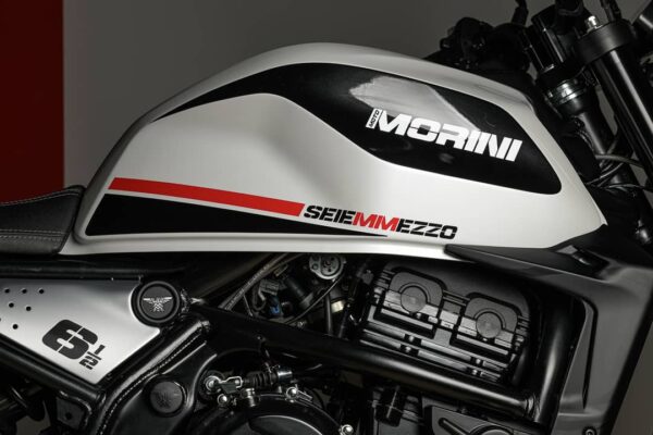 MM Seiemmezzo Street-5