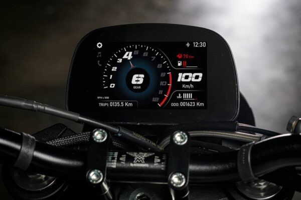 MM Seiemmezzo Street-8