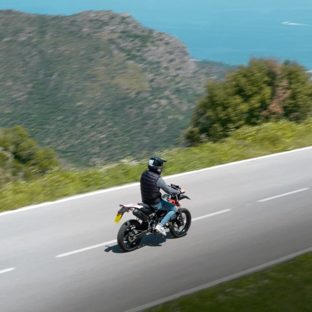 Rieju MRT 50 SM Détails-1