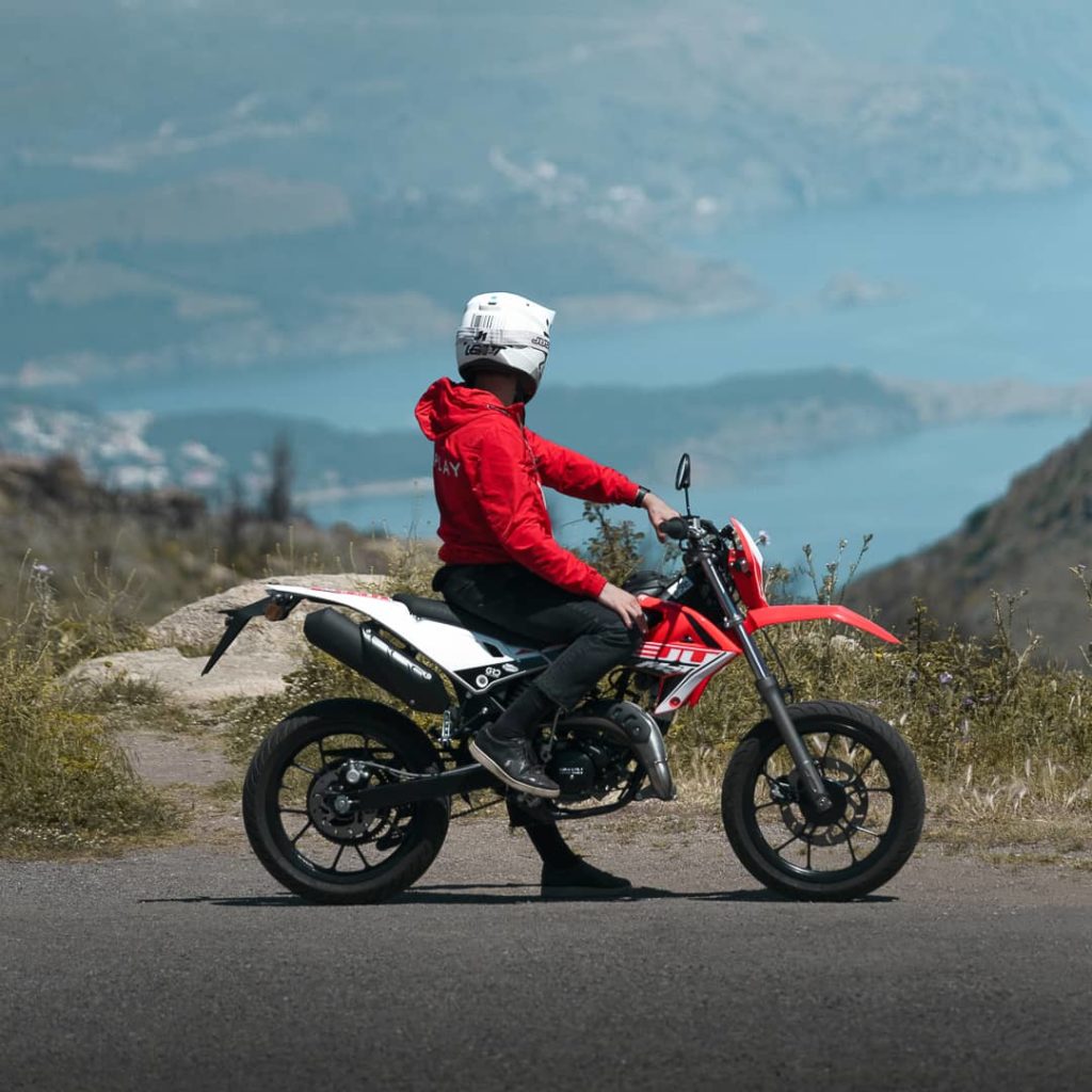 Rieju MRT 50 SM Détails-2