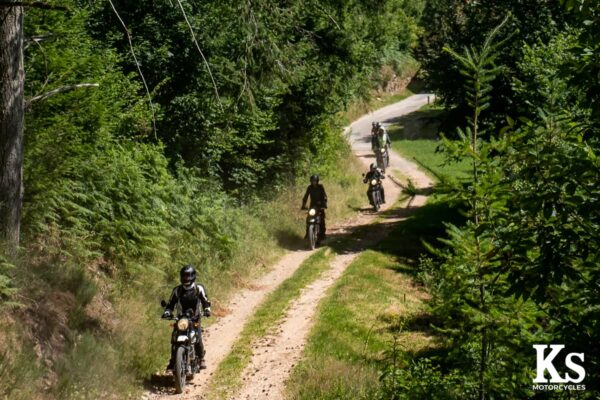 tout-terrain-Royal-Enfield-Himalayan