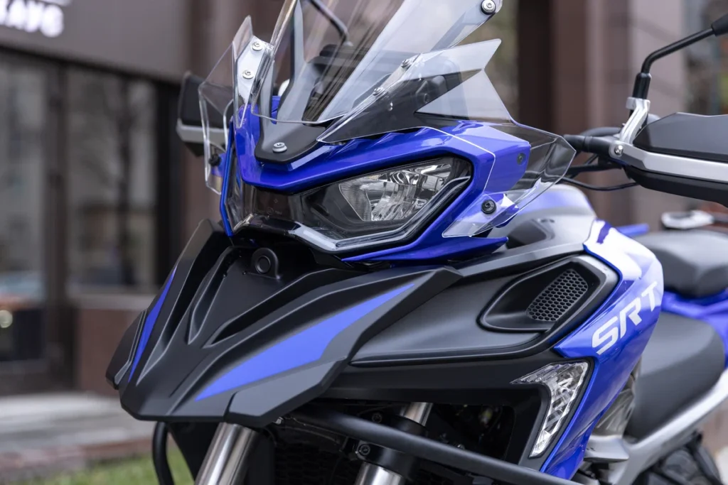 PHARE-LED-TRAIL-QJ-MOTOR